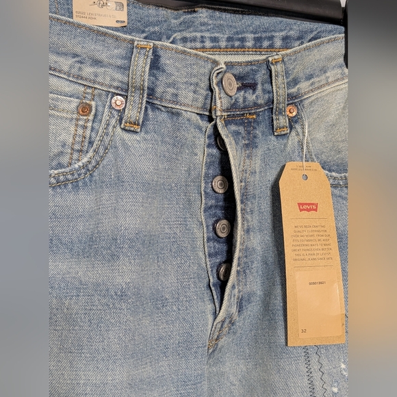 NWT Levis 501 Original Transitional Straight Leg Destructed Selvedge Jeans 32x31 - Picture 15 of 16